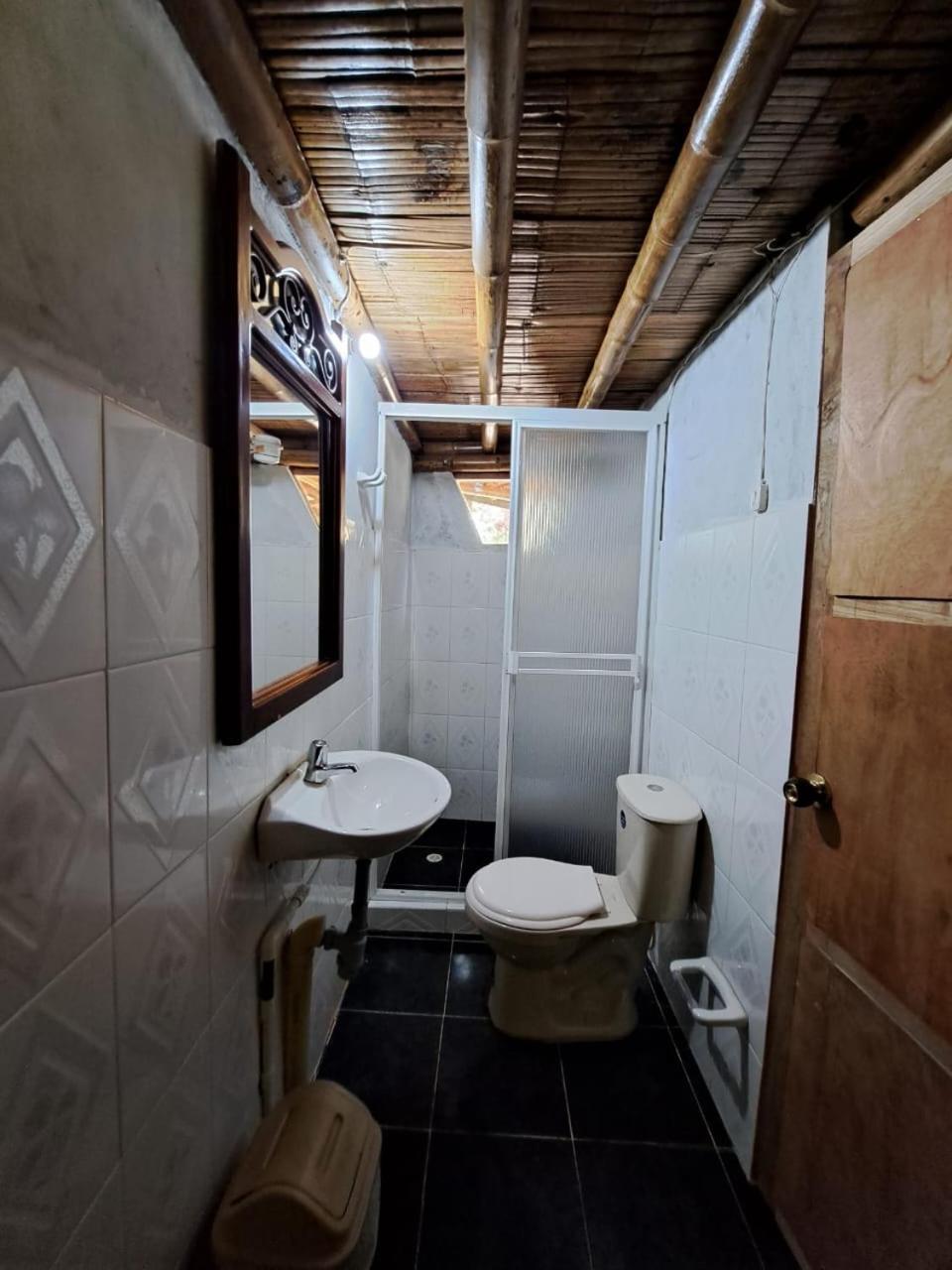 Hotel Guatape Adrianas Bambu Eksteriør bilde