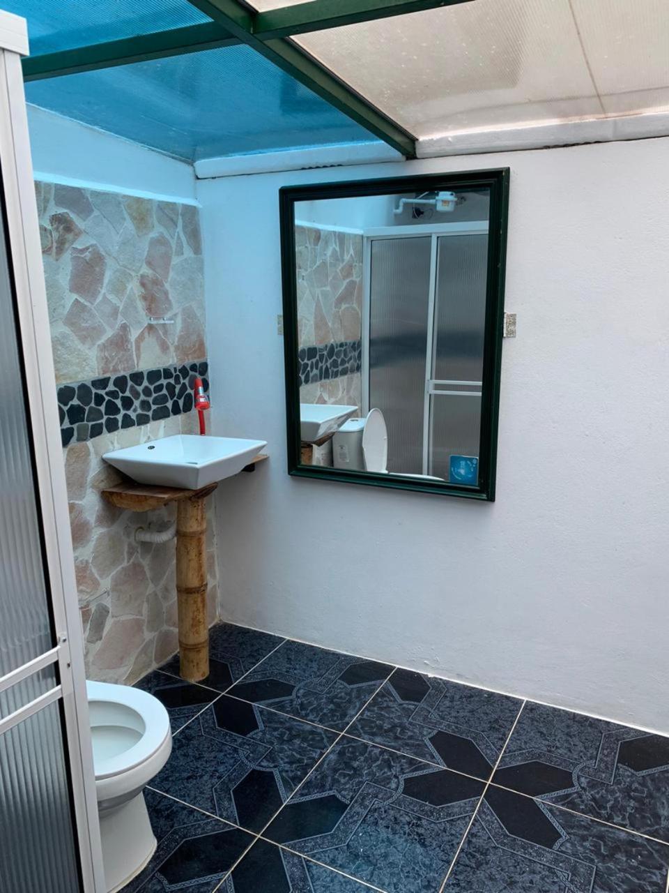 Hotel Guatape Adrianas Bambu Eksteriør bilde